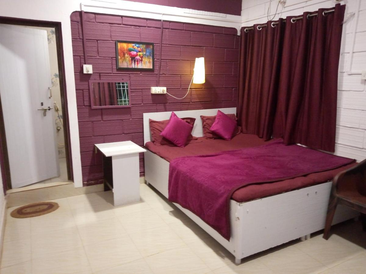 Greenland Guest House Ac And Non Ac Room,Senior Citizen Not Allowed, Gokarna  Esterno foto